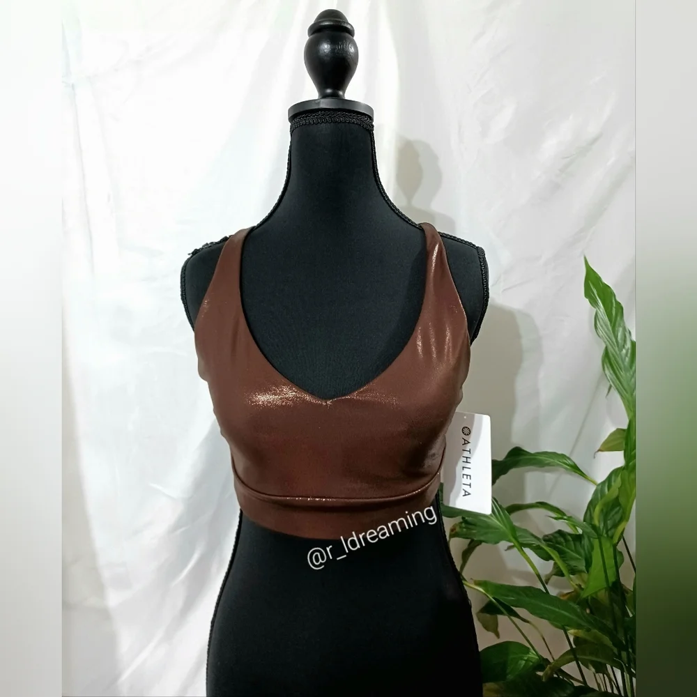 NWT Athleta Solace Bra A-C in Size Medium Toasted Brown Shine Color